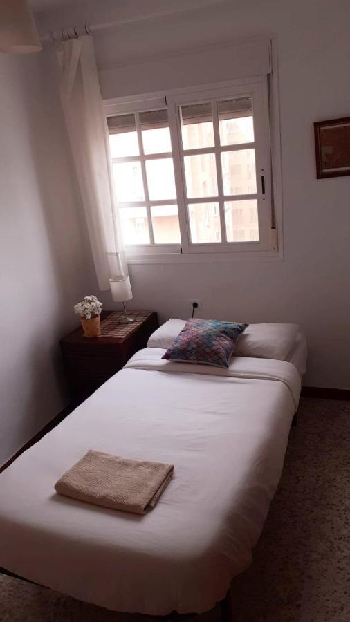 Habitaciones Malaga Centro Luaran gambar