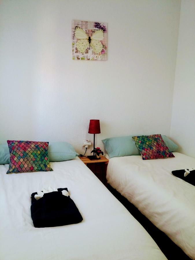 Habitaciones Malaga Centro Luaran gambar